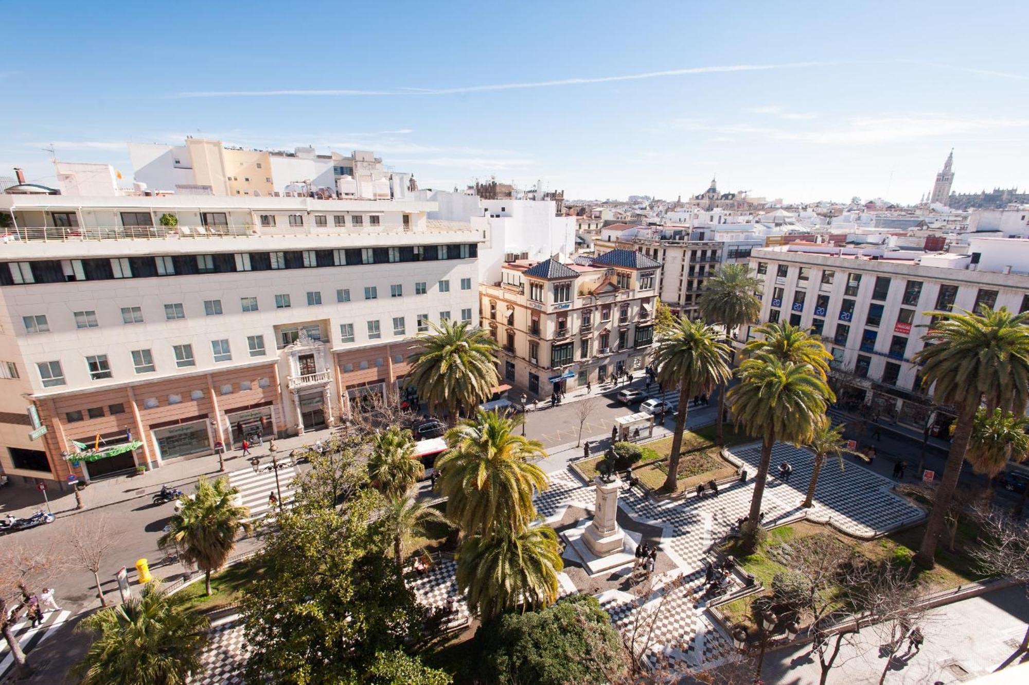 Duque Center Premium Suites, Free Parking * Seville