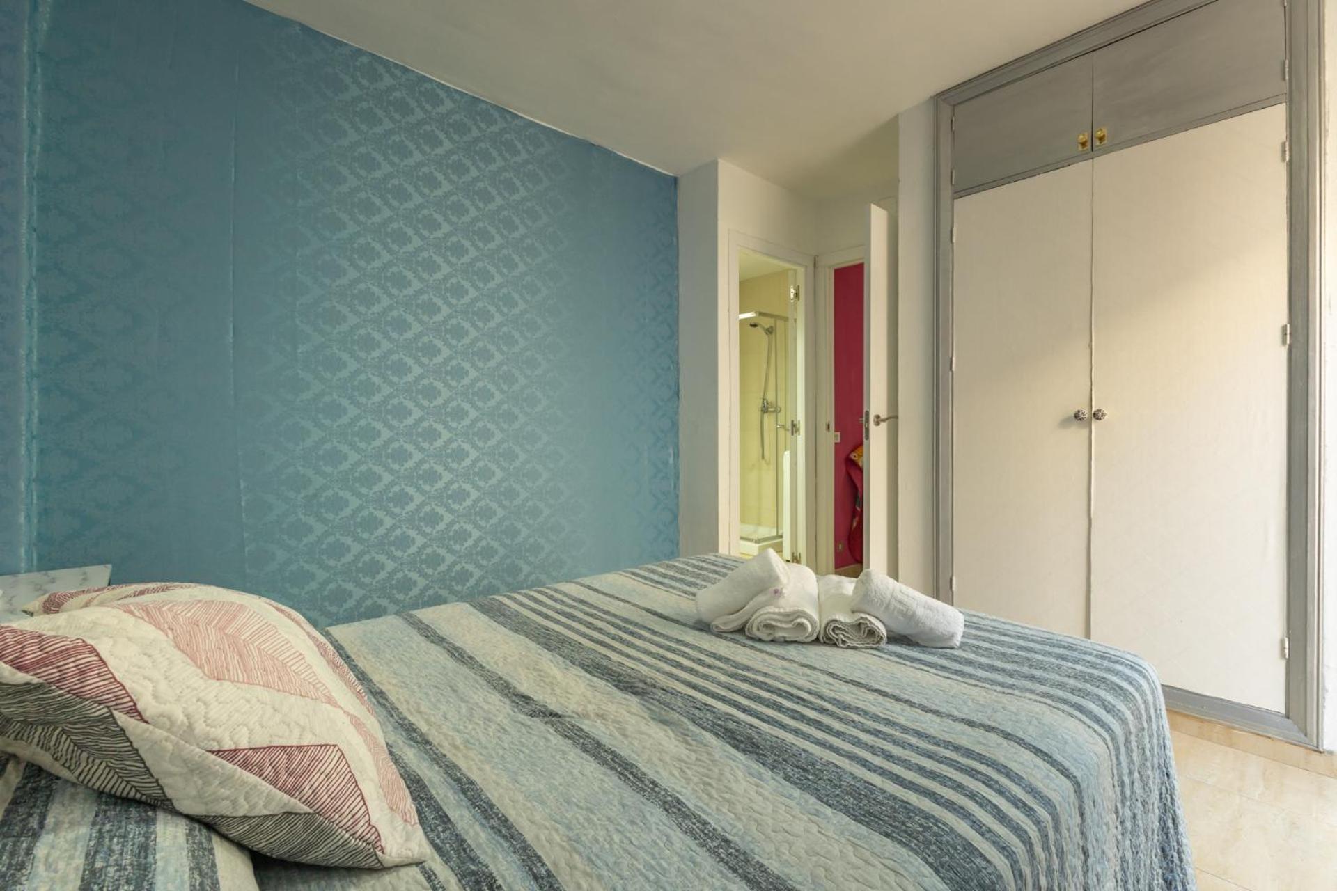 Apartment Duque Center Premium Suites, Free Parking Seville